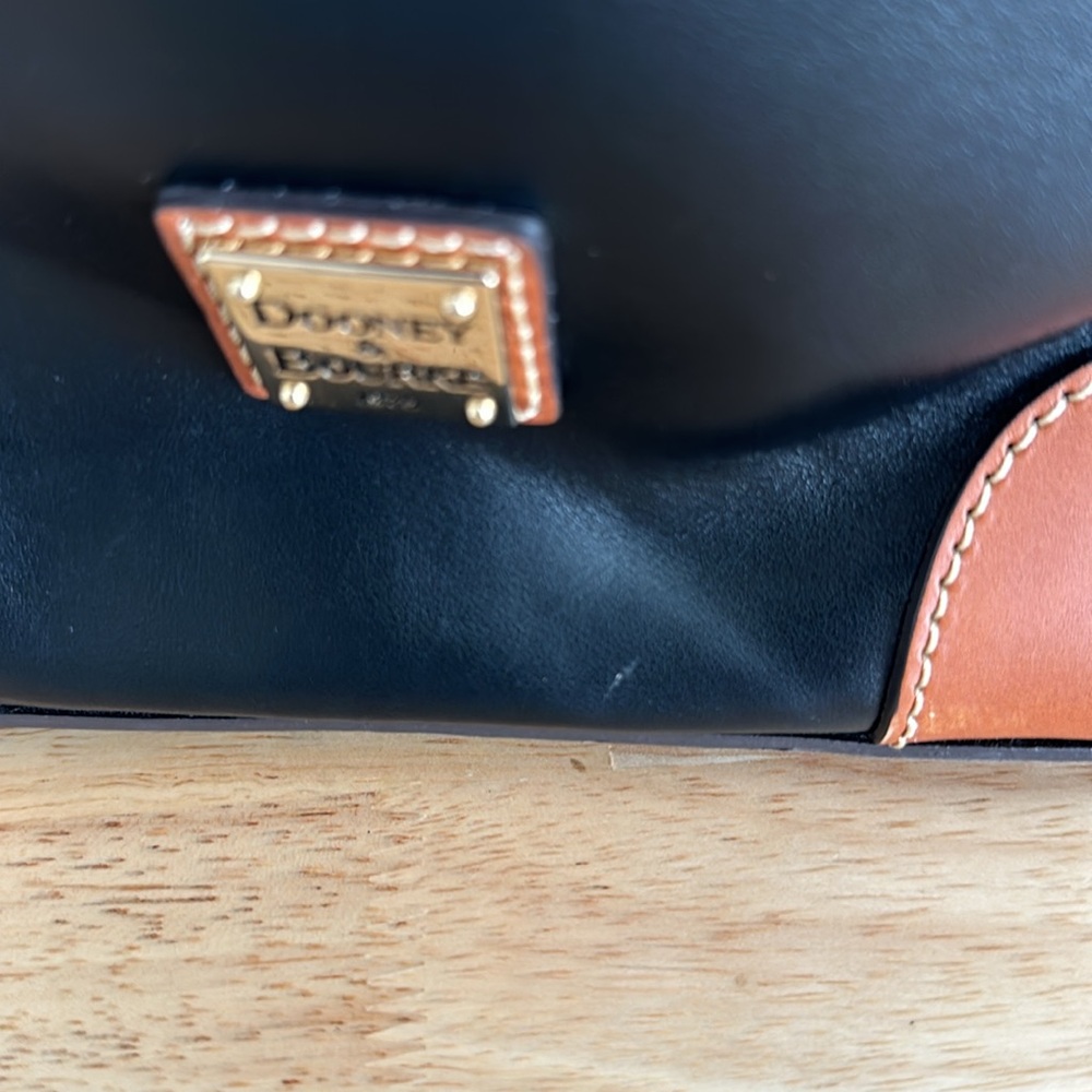 Dooney & Bourke Wexford Leather Crossbody Drawstring Bag - Picture 7 of 16